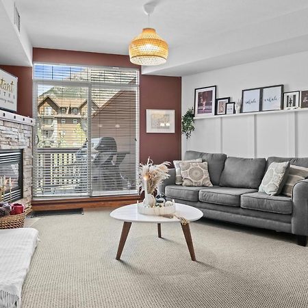 ⭐️ Luxury Mountain View Studio In Canmore ⭐️ Kültér fotó